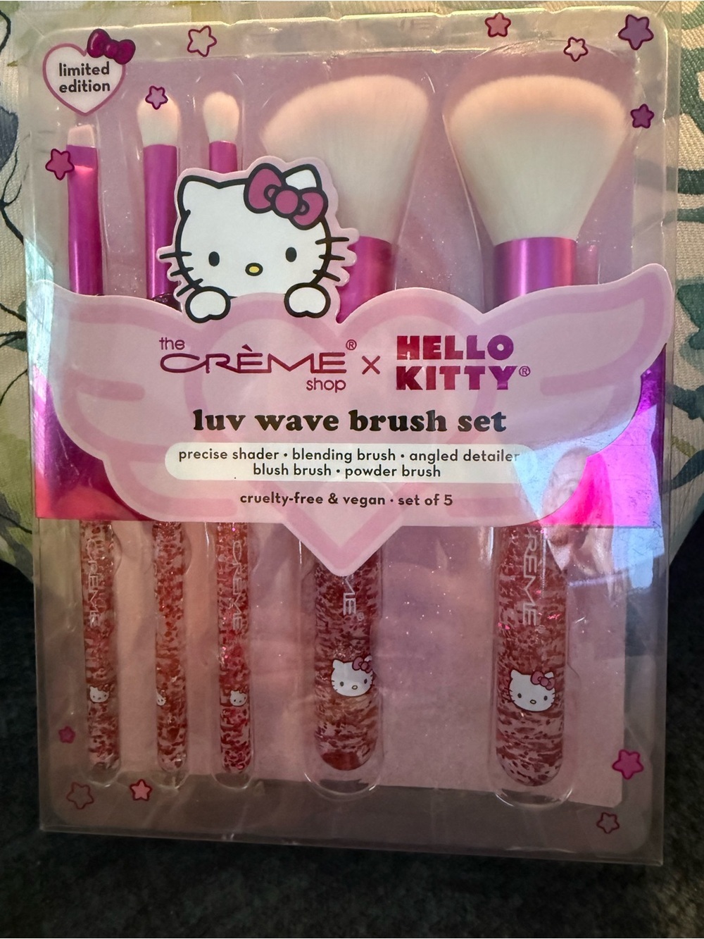 Hello Kitty Pink Luv Wave Brush Set